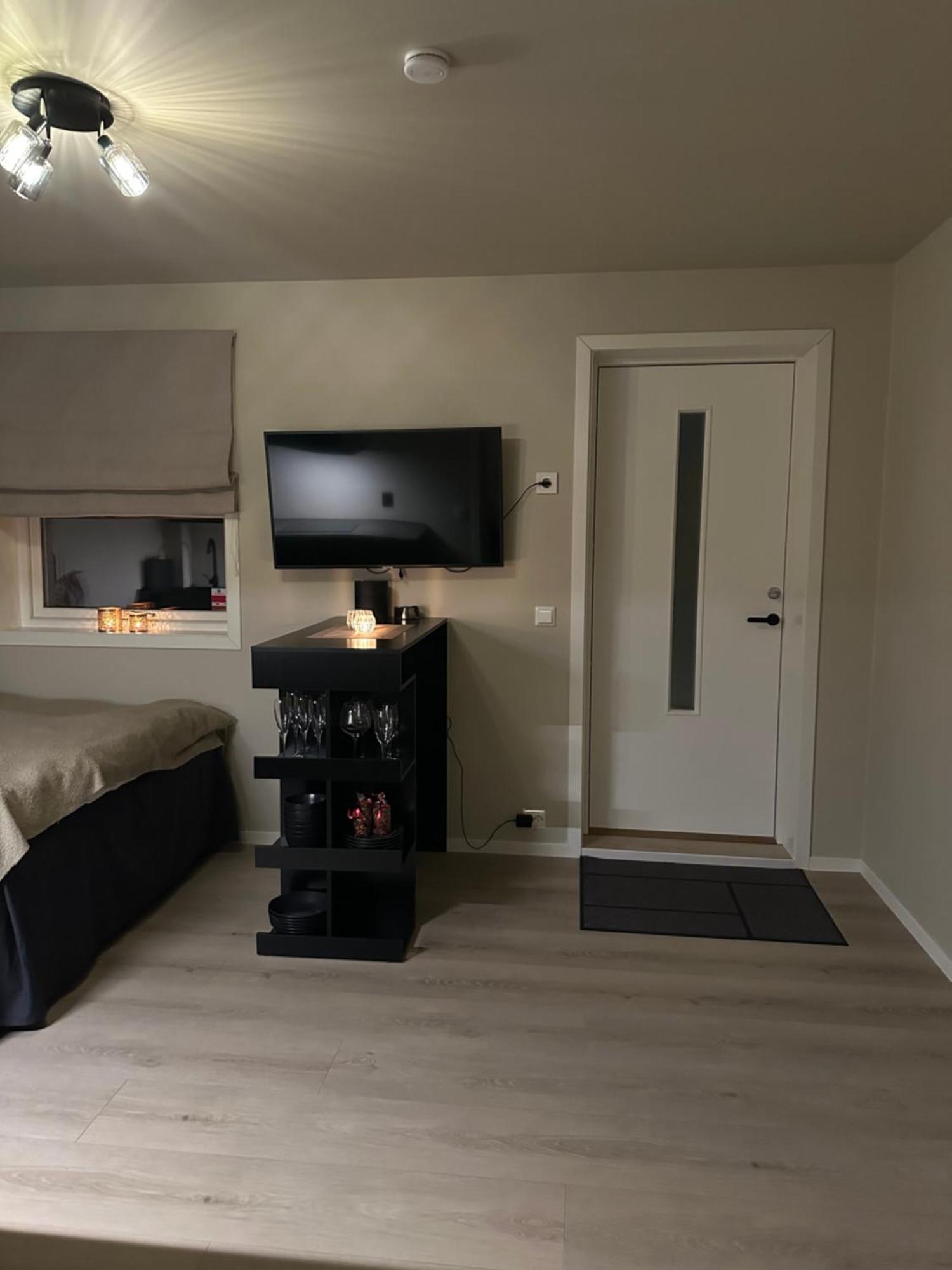 Northern Lights Studio Тромсьо Екстериор снимка